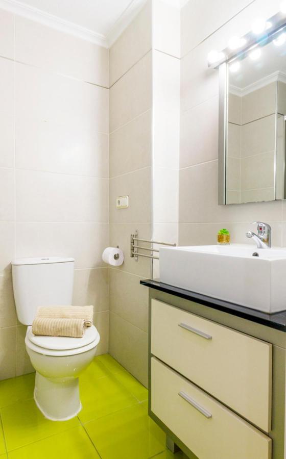 Apartamento Pink Sweet Home Torrevieja Kültér fotó