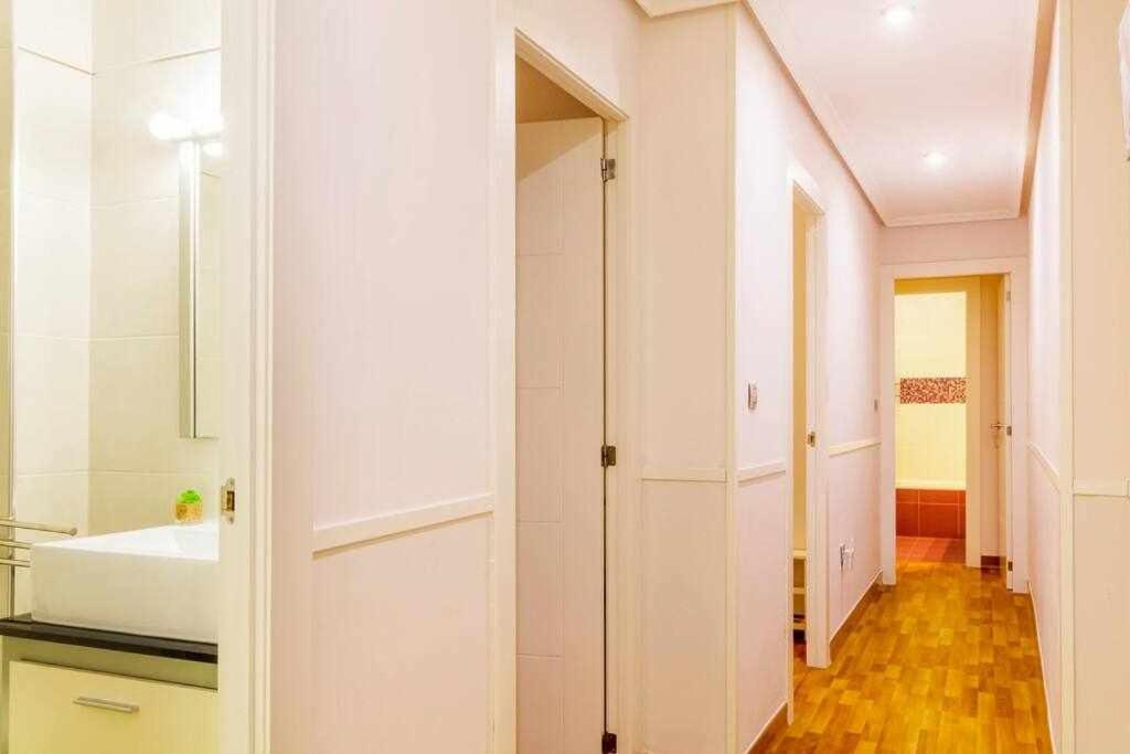 Apartamento Pink Sweet Home Torrevieja Kültér fotó