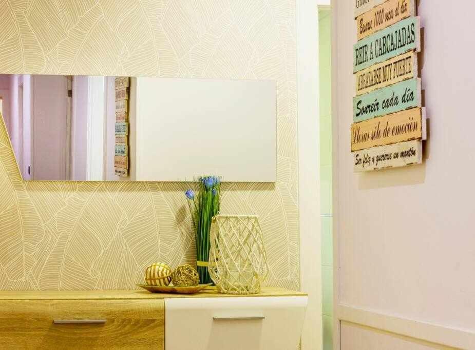 Apartamento Pink Sweet Home Torrevieja Kültér fotó