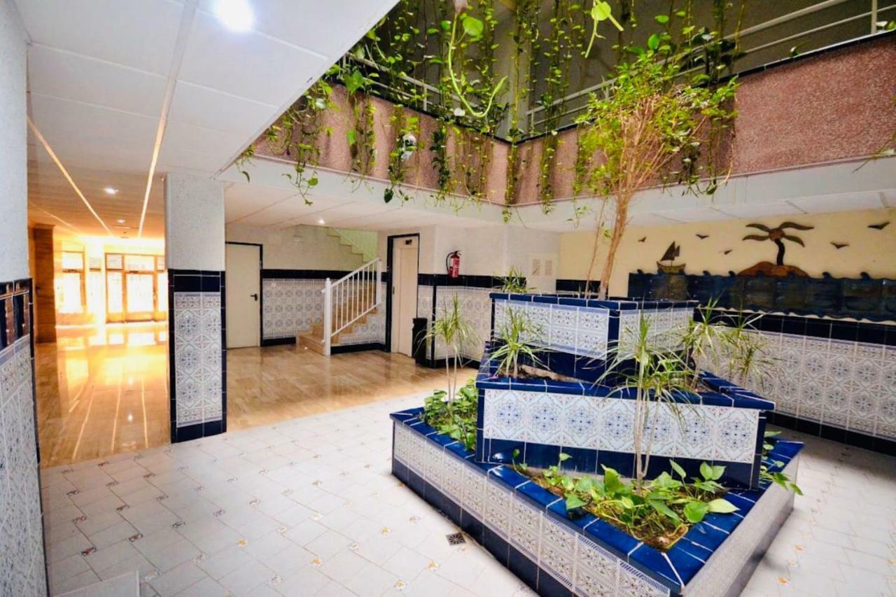 Apartamento Pink Sweet Home Torrevieja Kültér fotó