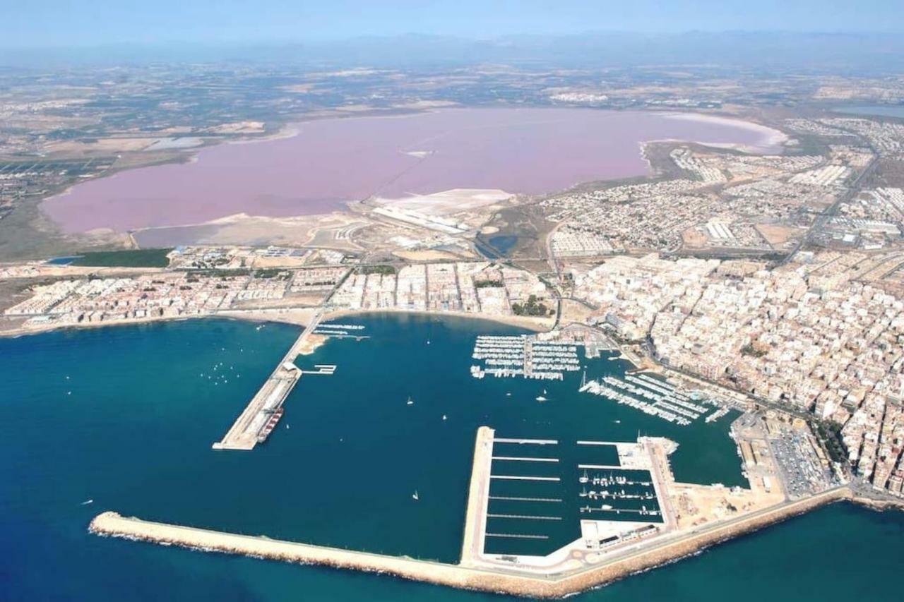 Apartamento Pink Sweet Home Torrevieja Kültér fotó